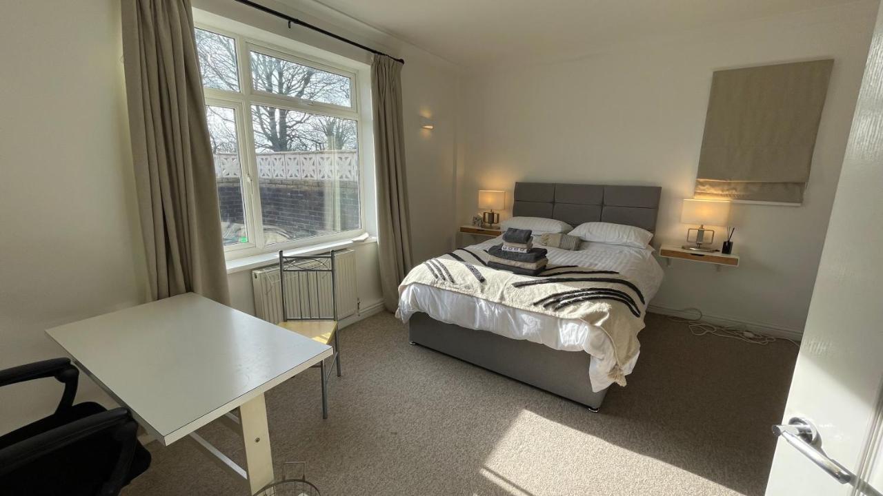 Fab Stay Uk - Coastal And Country Retreat With Free Secure Off Road Parking Minutes From Both Dover And Deal Bagian luar foto